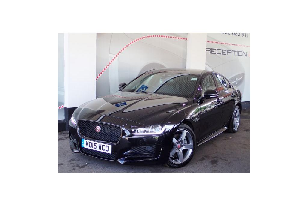 Jaguar XE 2.0 D 180 R-Sport Auto 10510