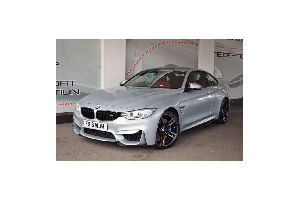 BMW M4 3.0 T DCT Coupe 12510