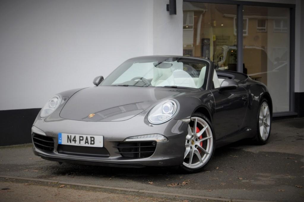 Porsche 911 3.8 'S' PDK CABRIOLET 991 17370