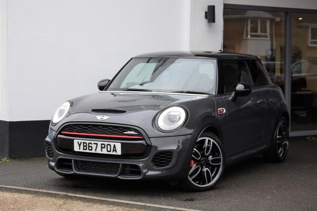 Mini Cooper 2.0 John Cooper Works Auto 17490