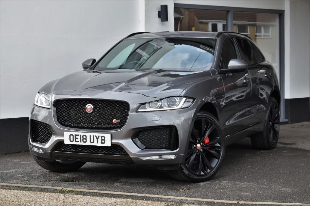 Jaguar  F-PACE 3.0D 'S' 18010