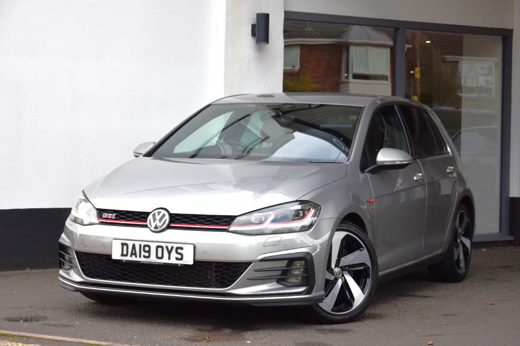 Volkswagen Golf 2.0 GTI Performance TSI Manual  19150