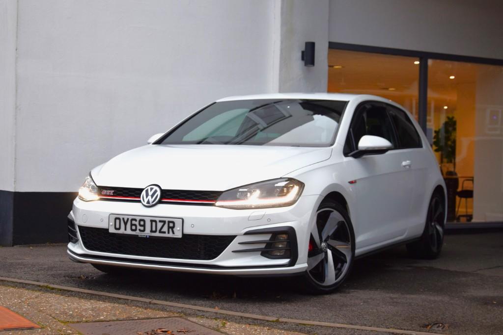 Volkswagen Golf 2.0 TSI 245 GTI Performance  19300