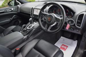 Porsche Cayenne 3.0D TIPTRONIC 'S' - thumb20135