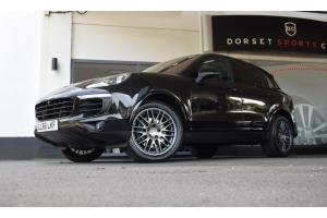 Porsche Cayenne 3.0D TIPTRONIC 'S' - thumb201310
