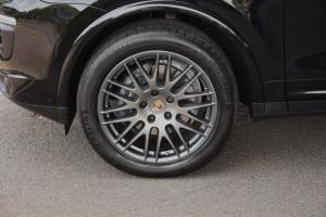 Porsche Cayenne 3.0D TIPTRONIC 'S' - thumb201311