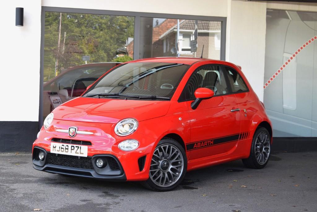 Abarth 595 1.4 T-Jet 145 70th Anniversary Edition 21380