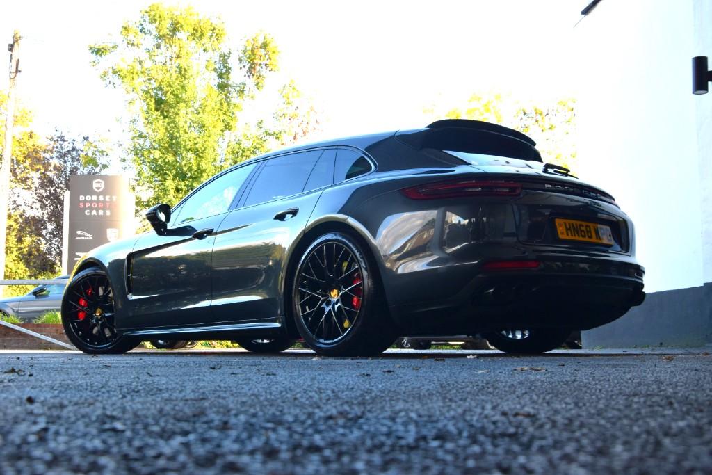 Porsche Panamera Turbo Sport Turismo Auto 215533