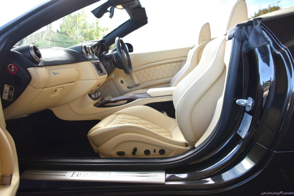 Ferrari California '30' EDITION 21587