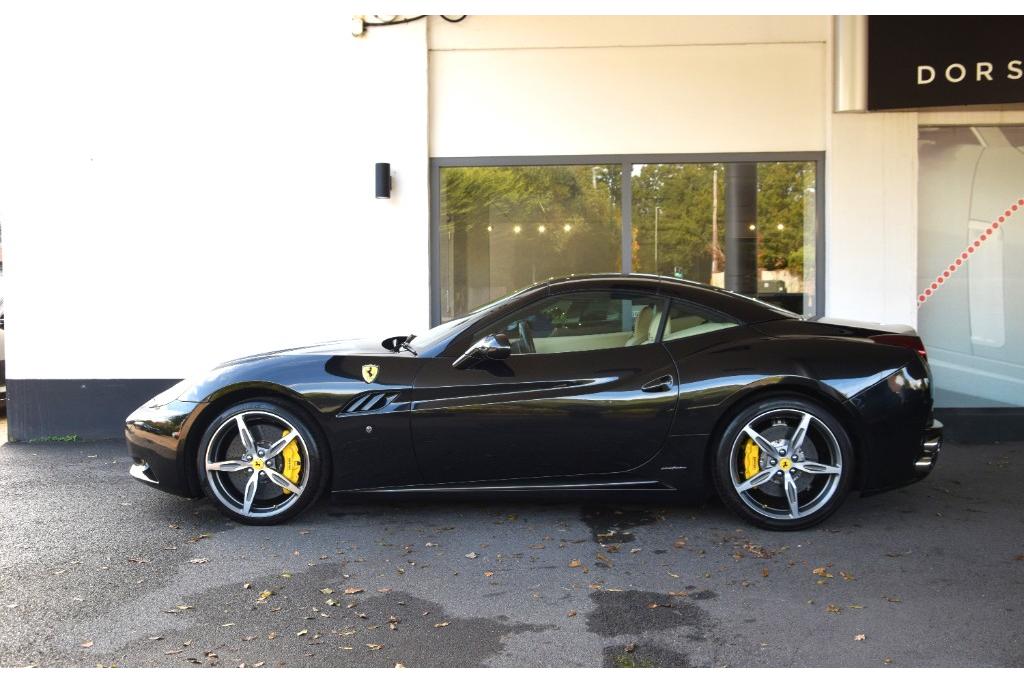 Ferrari California '30' EDITION 215811