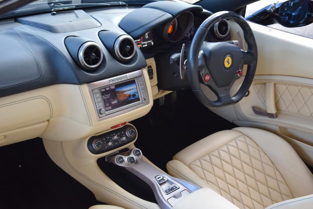 Ferrari California '30' EDITION 215823