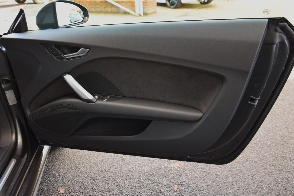 Audi TT S LINE 40 TFSI 'S' TRONIC 217114