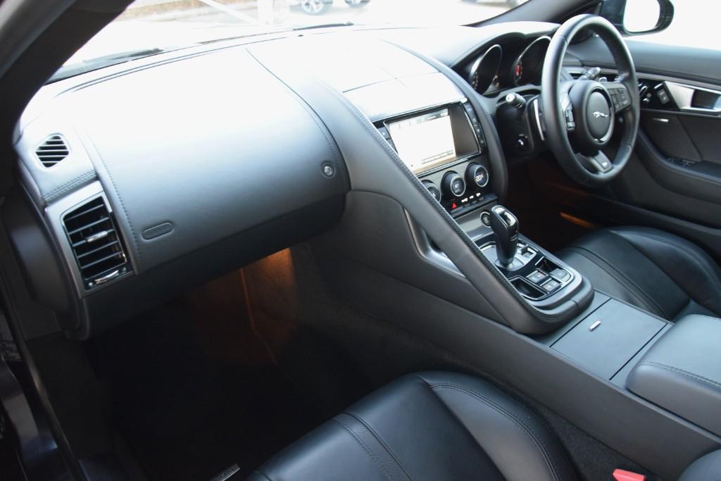 Jaguar F Type 'R' 5.0 V8 S/C 550 AWD 22032