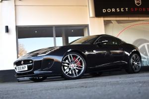 Jaguar F Type 'R' 5.0 V8 S/C 550 AWD - thumb220322