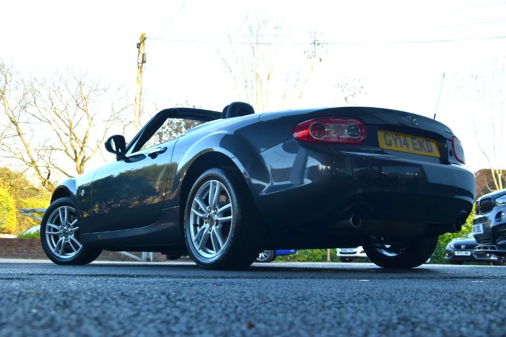 Mazda MX-5 1.8 SE Roadster  220914
