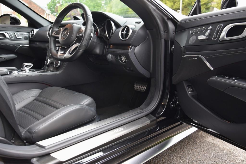 Mercedes SL 63 V8 AMG AUTO  222422