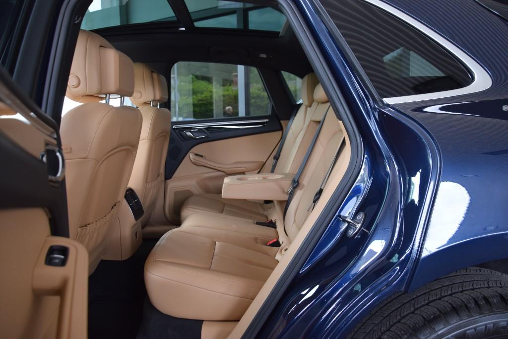 Porsche Macan 3.0D V6 'S' AUTO 22275