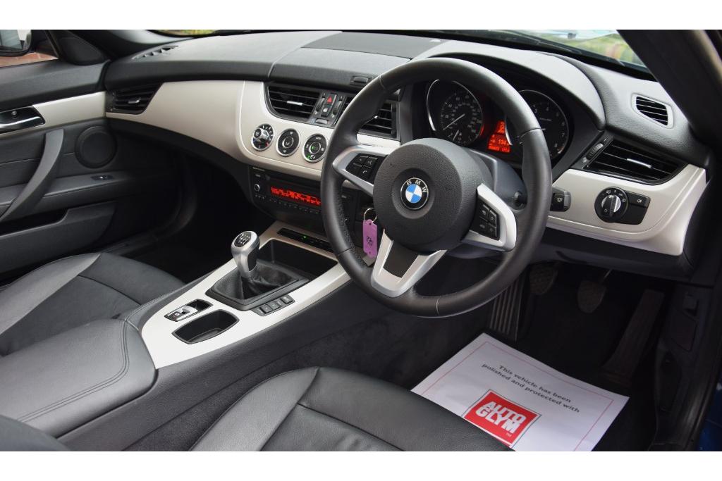 BMW Z4 2.0i S Drive Manual 22386