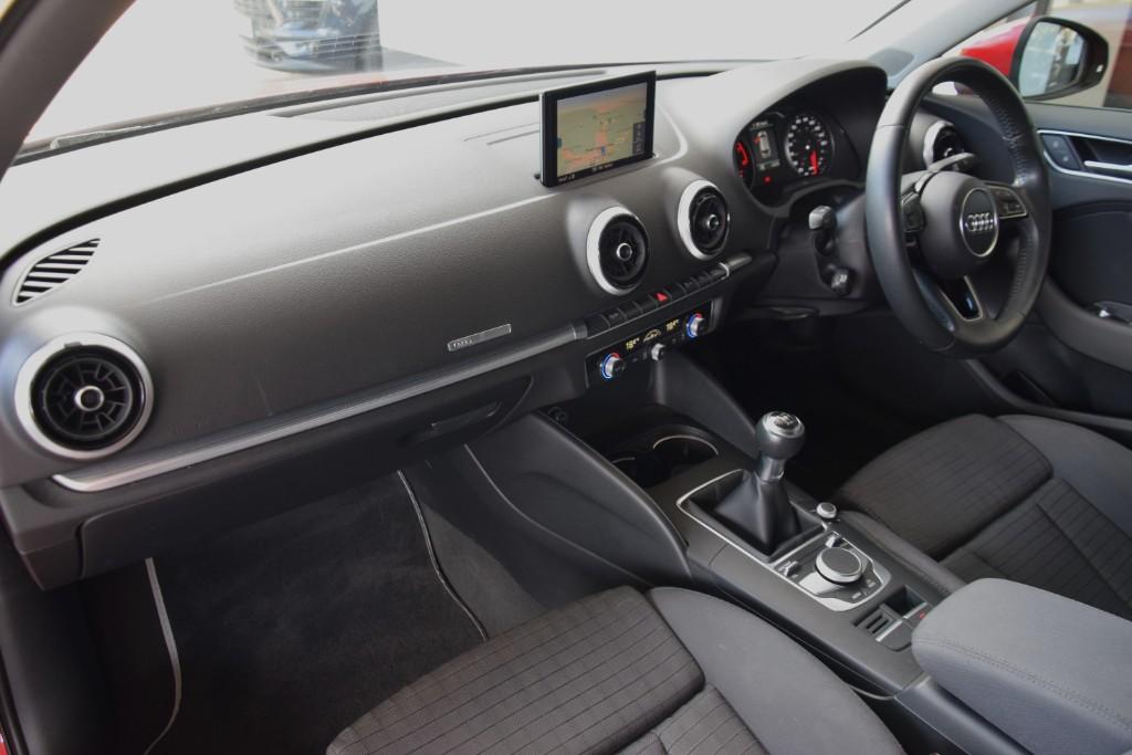 Audi A3 TFSI SPORT 1.0 MANUAL  22482