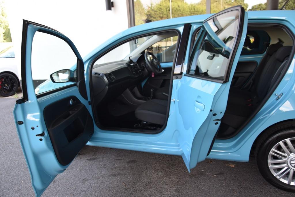 Volkswagen UP! Move 1.0 5 Door 225710