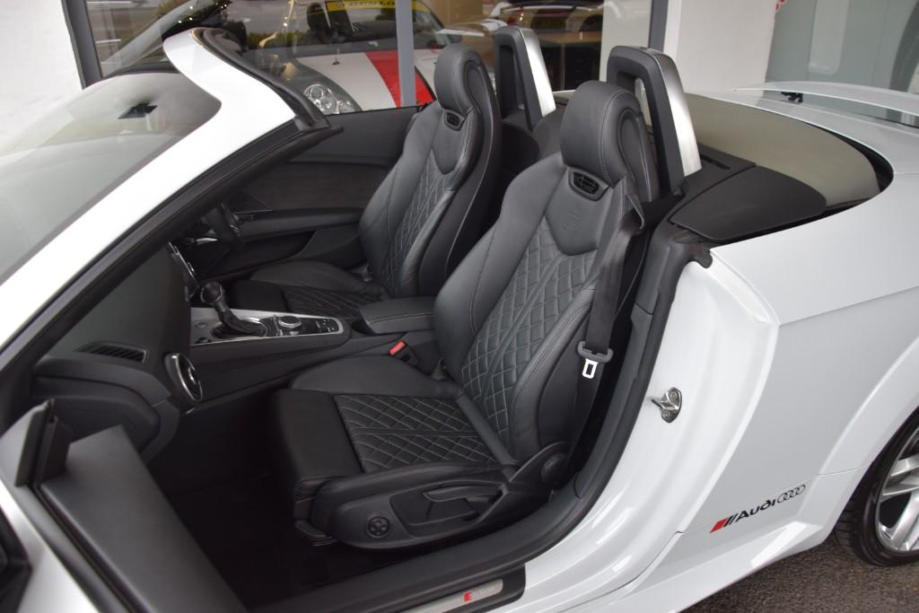 Audi TT 2.0 TSFI 'S' LINE ROADSTER 'S' TRONIC 22687