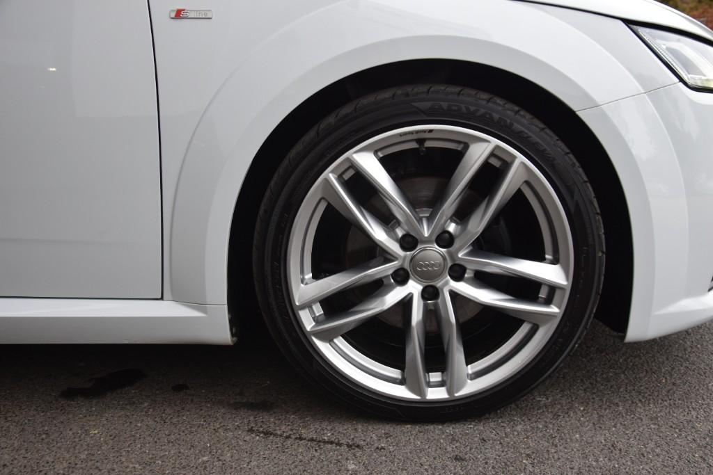 Audi TT 2.0 TSFI 'S' LINE ROADSTER 'S' TRONIC 226820