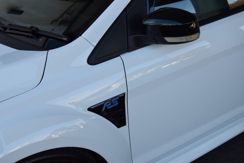Ford Focus  2.5 RS Manual  227218
