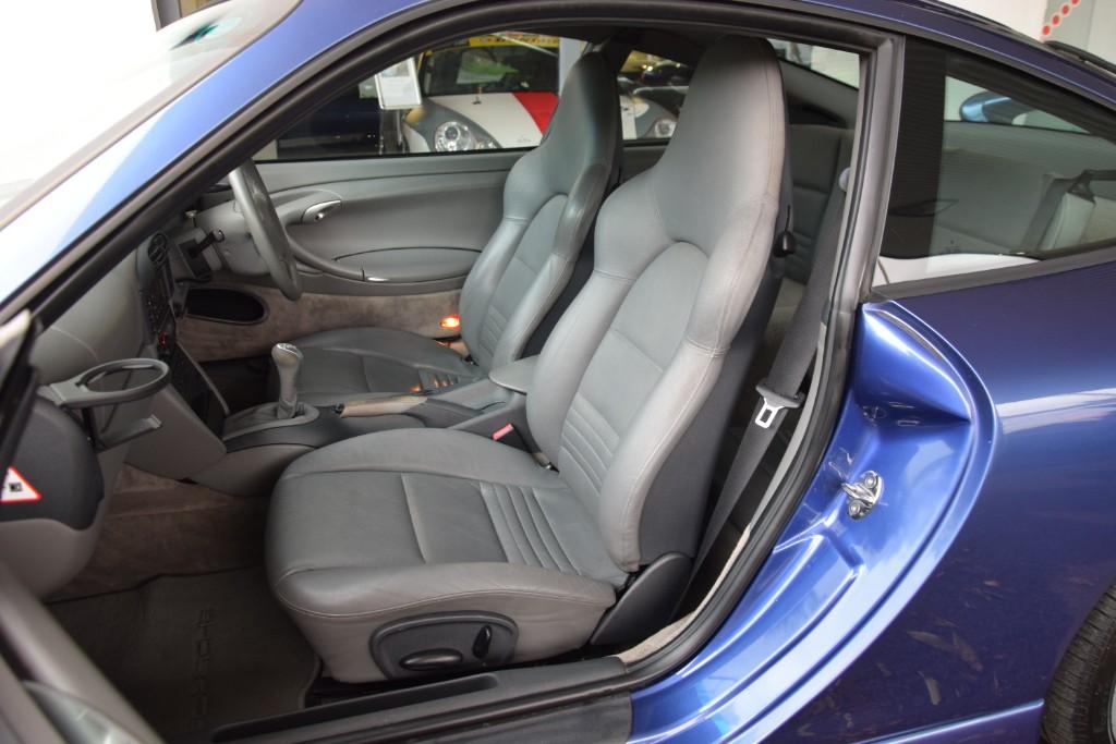 Porsche 911 Carrera 2 3.4 Manual Coupe 996 22748