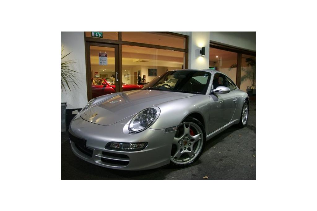 Porsche 911 [997] Carrera S  3010