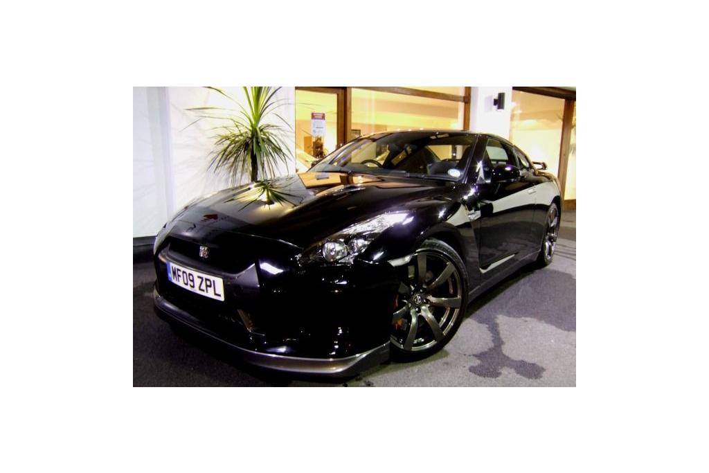 Nissan GTR Black Edition 3950