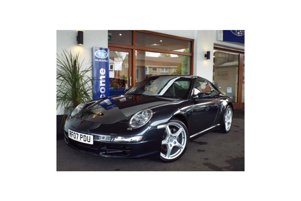 Porsche 911 3.6 CARRERA 7380