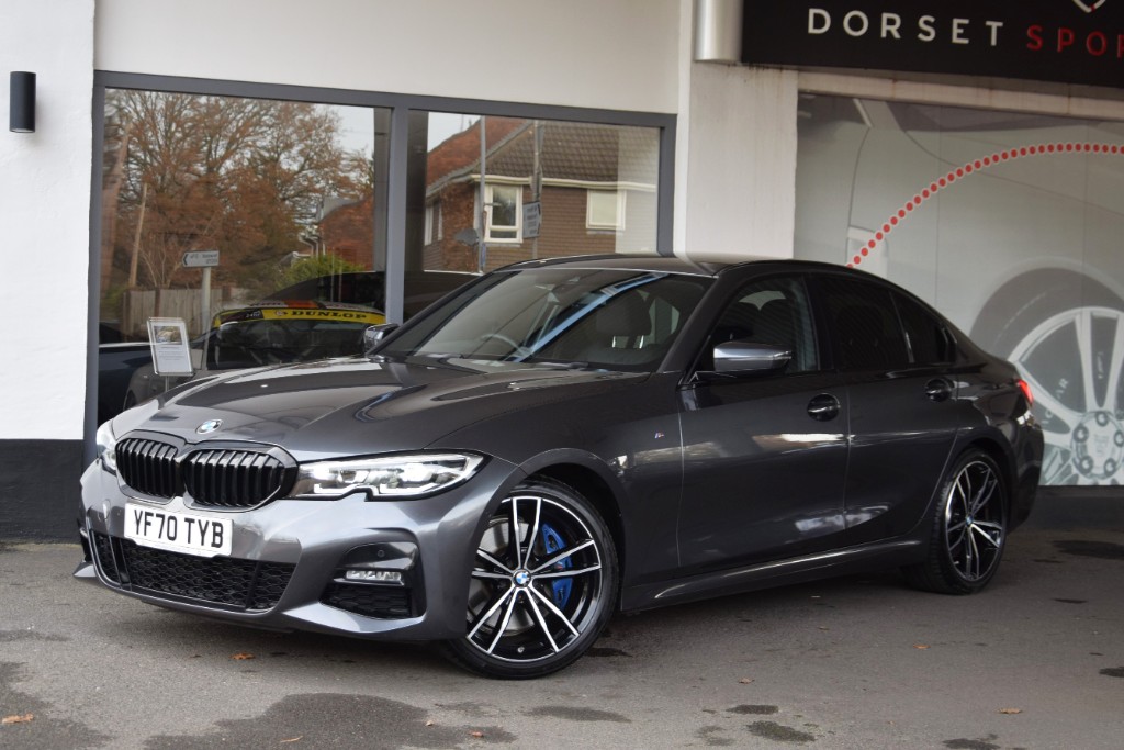 BMW 320D M SPORT MHT HYBRID AUTO