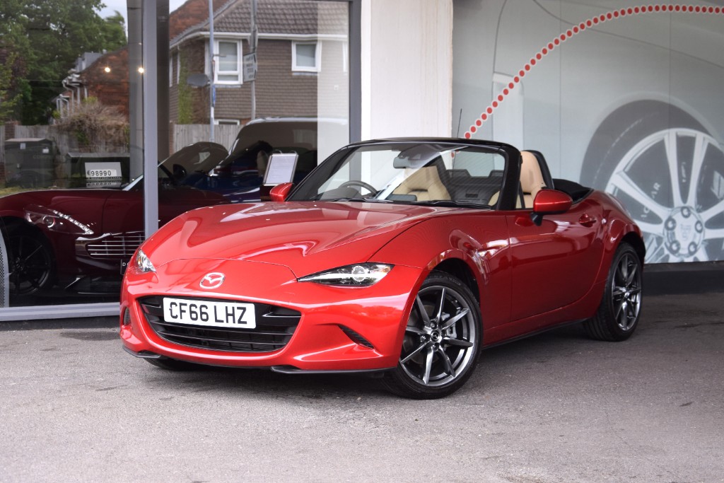 MAZDA MX-5 SPORT NAV